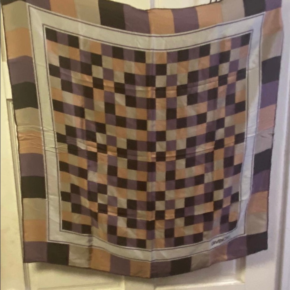 GIVENCHY PARIS Silk vintage scarf‎